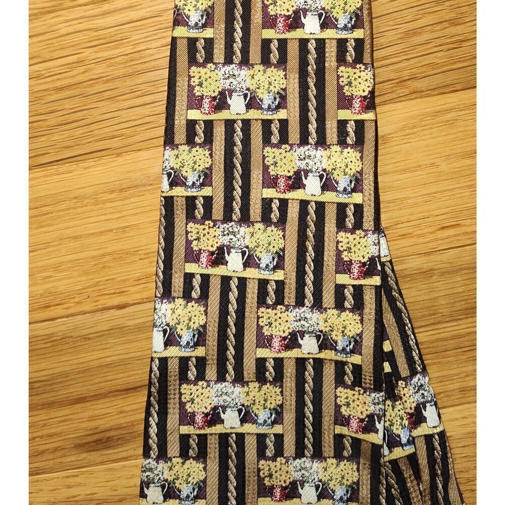The Bob Timberlake Collection 100% Silk Tie Floral gold black USA